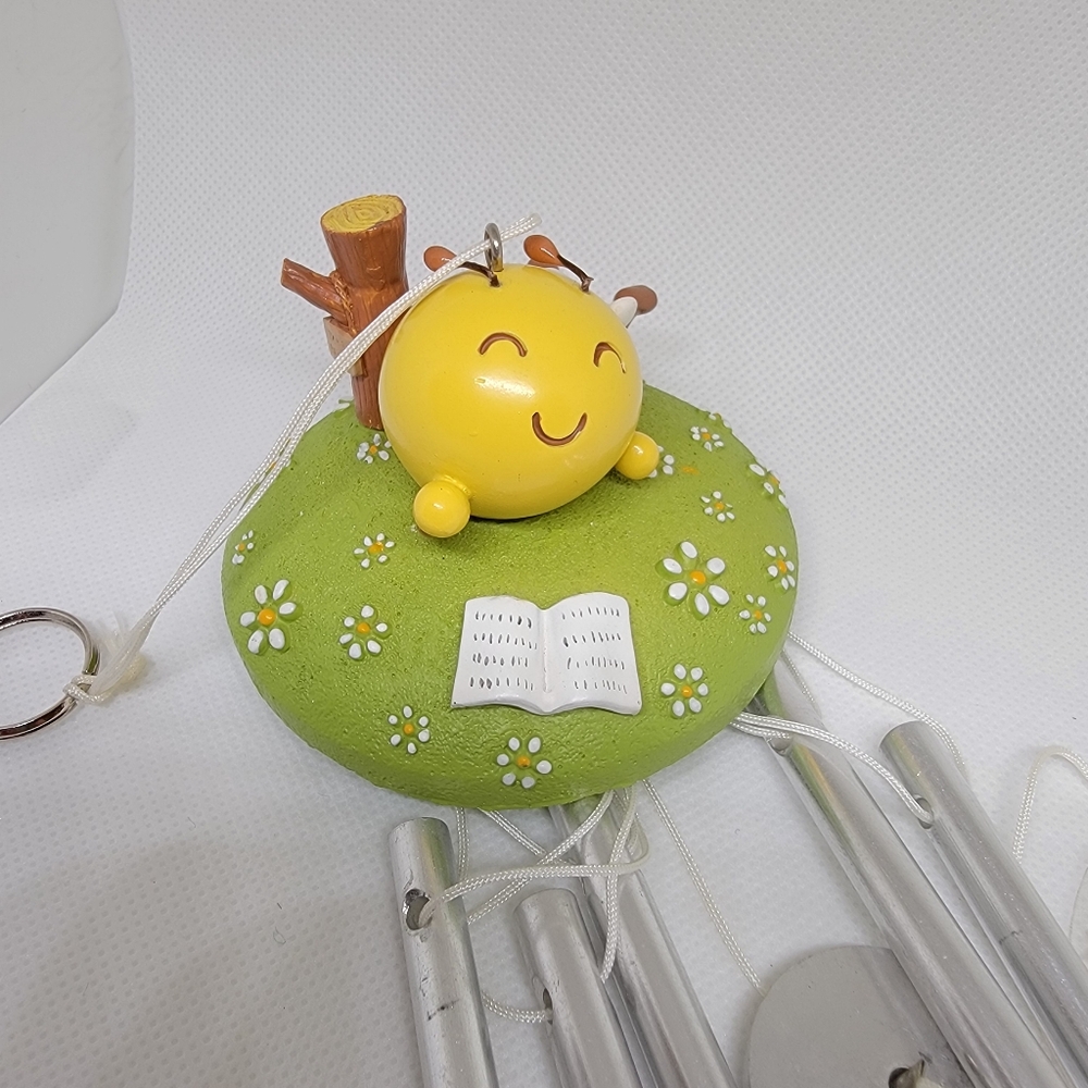 Sweet Bee Wind Chime
